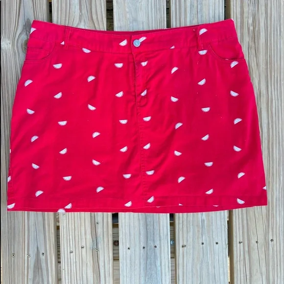 + Red Watermelon Slice Skort! VGUC! - Picture 2 of 11